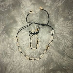 Shell necklace and anklet set